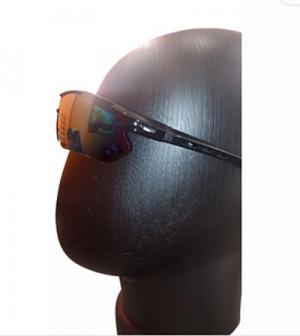 Очки туристические солнцезащитные OAKLEY  в Ханты-Мансийске 1