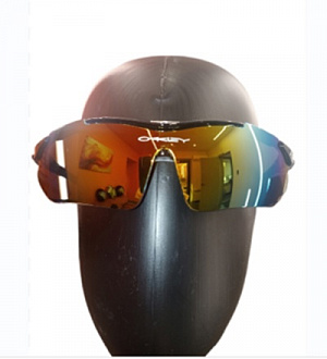 Очки туристические солнцезащитные OAKLEY  в Ханты-Мансийске 0